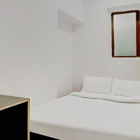 Hotel O North Campus New Delhi Luaran gambar