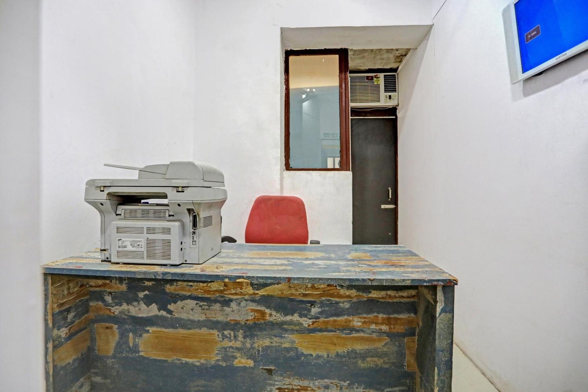 Hotel O North Campus New Delhi Luaran gambar