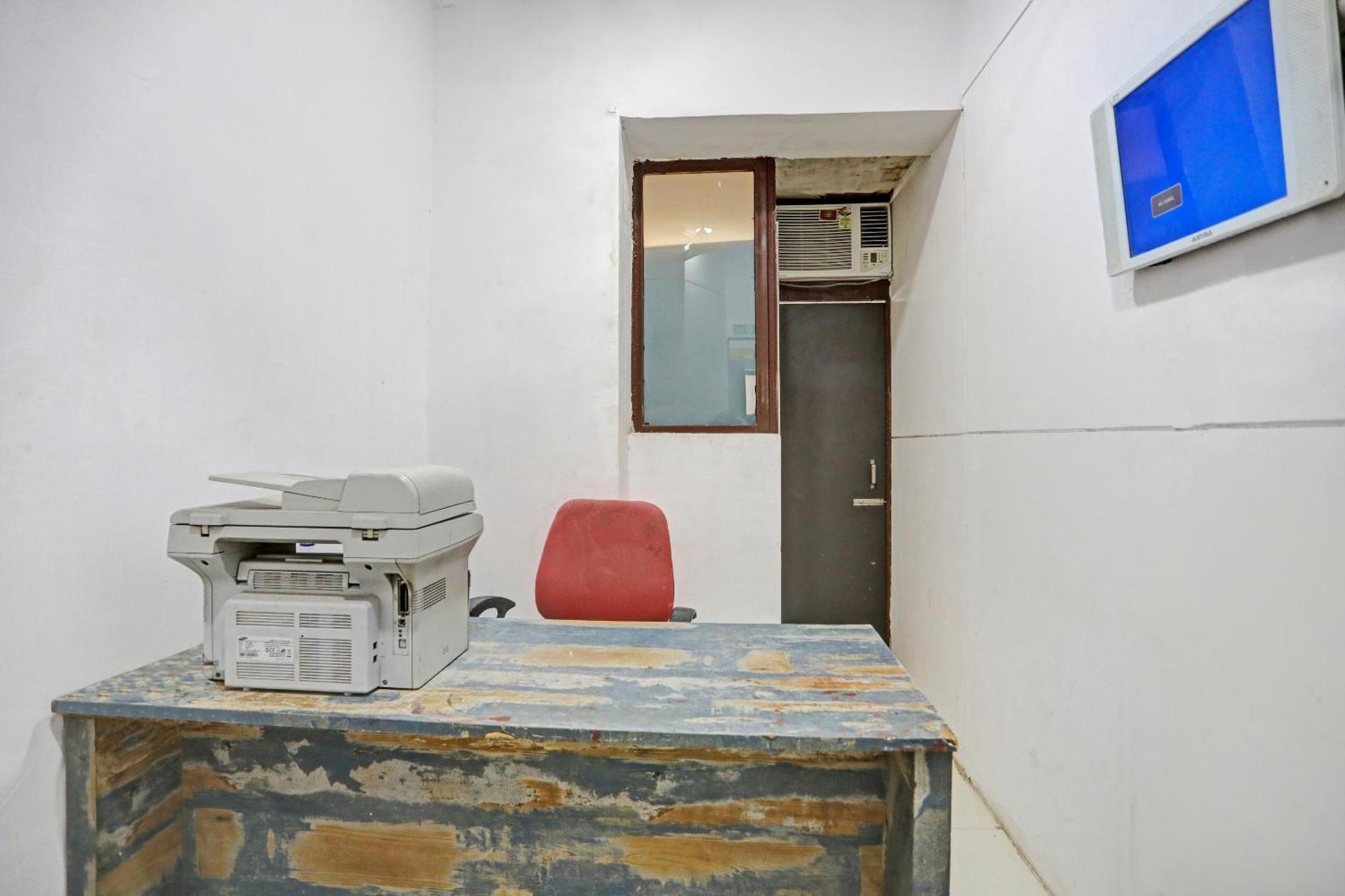Hotel O North Campus New Delhi Luaran gambar