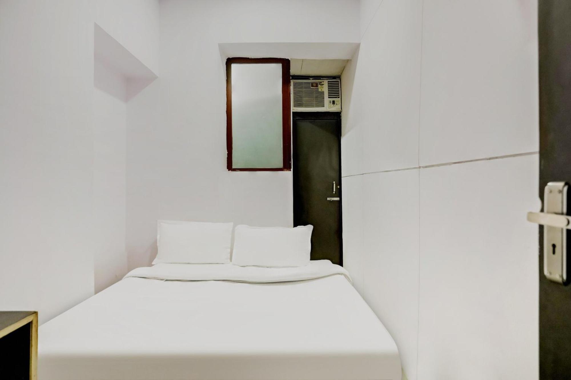 Hotel O North Campus New Delhi Luaran gambar